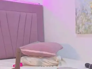 Sami-lovee  live sex cam