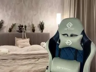 Jenelleseawright  live sex cam