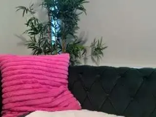 Ladylunarae  live sex cam