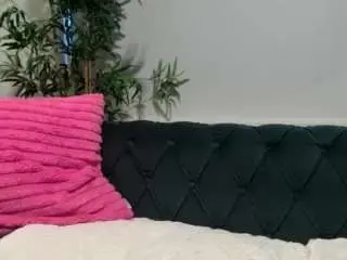 Ladylunarae  live sex cam