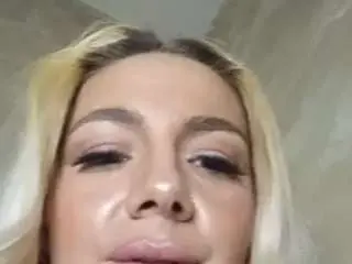 Lisaannmar  live sex cam