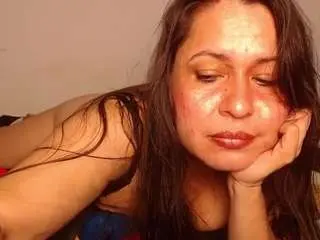 Milfnaughtyy  live sex cam