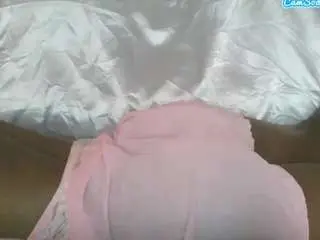 Sweet-boo  live sex cam