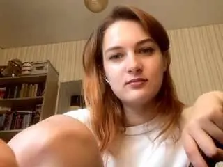 Carlinebyler  live sex cam