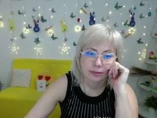 Laurenwishy  live sex cam