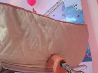 Lor-queen  live sex cam