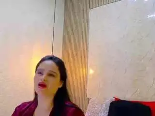 Lunaa-jonhsonn  live sex cam