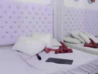 Megan-hally  live sex cam