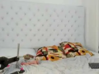 Megan-hally  live sex cam