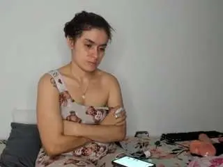 Megan-hally  live sex cam