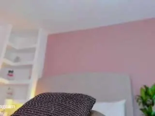 Maddy-hot  live sex cam