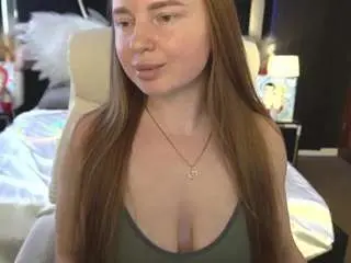 Miaredfox  live sex cam