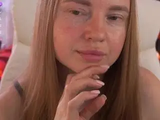 Miaredfox  live sex cam