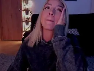 Nikollmonroy  live sex cam