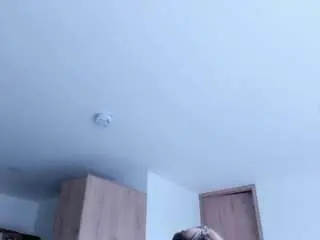 Nikollmonroy  live sex cam