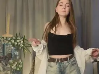 Alonatrautner  live sex cam
