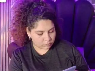 Ambarsmithe  live sex cam