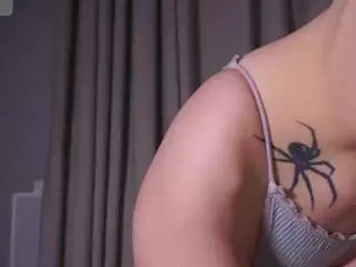 Ameliamore  live sex cam