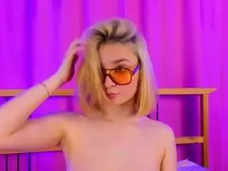 Barbarafinch  live sex cam