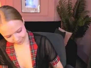 Lucyloy  live sex cam