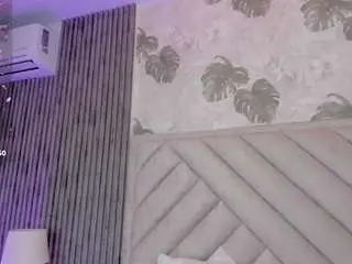 Samanthaduque1  live sex cam