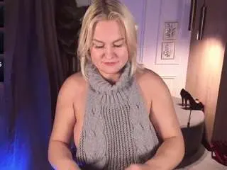 Yolandakiss  live sex cam