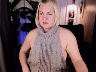 Yolandakiss  live sex cam
