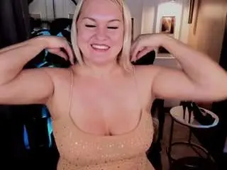 Yolandakiss  live sex cam