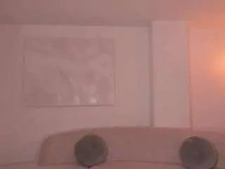 Emylourens  live sex cam