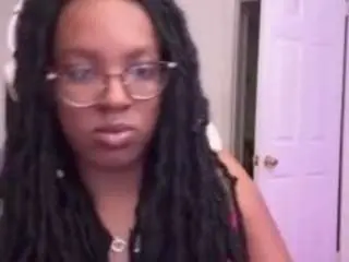 Itstaylorofficial  live sex cam
