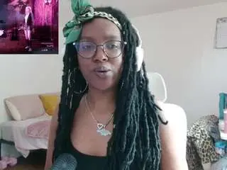 Itstaylorofficial  live sex cam