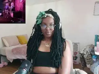 Itstaylorofficial  live sex cam