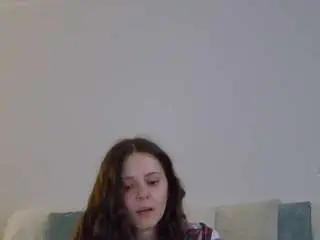 Lilyroselyn  live sex cam