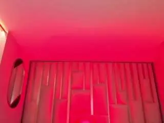 Rossirivers  live sex cam