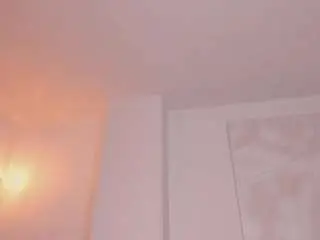 Rossirivers  live sex cam