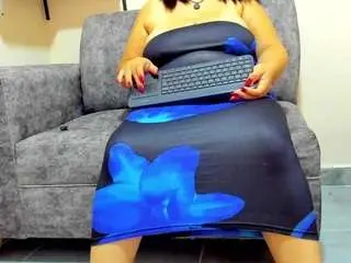 Seleene  live sex cam