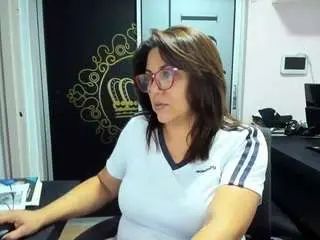 Tiffanywiilson  live sex cam