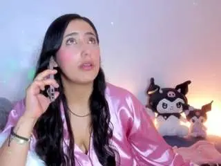 Alejitat  live sex cam