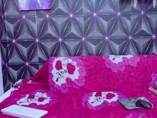 Emilygrooe  live sex cam