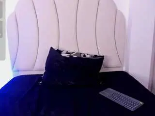 Kaity-layne  live sex cam