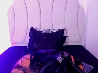 Kaity-layne  live sex cam