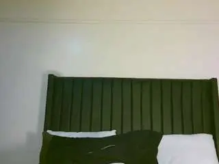 Caramelhaze  live sex cam