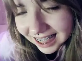 Jonieganji  live sex cam