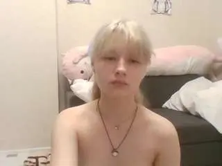 Mercedezdobiesz  live sex cam