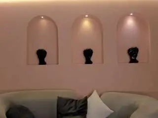 Paulinesanz  live sex cam