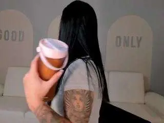 Paulinesanz  live sex cam