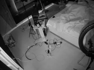 Voyeurcam-casa-salsa-bedroom-13  live sex cam