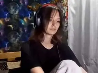 Chandrateresi  live sex cam