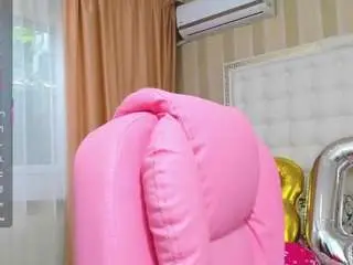 Kinkyofficee  live sex cam