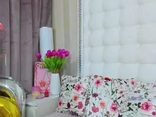 Kinkyofficee  live sex cam